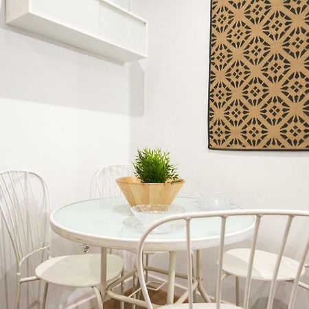 Апартаменты Apartamento Alameda De Colon Малага Экстерьер фото