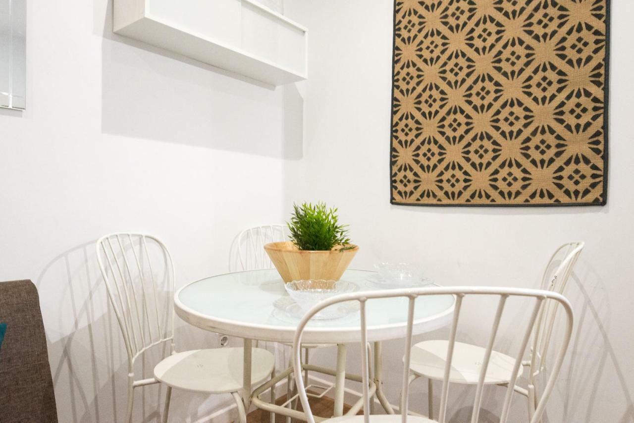 Апартаменты Apartamento Alameda De Colon Малага Экстерьер фото