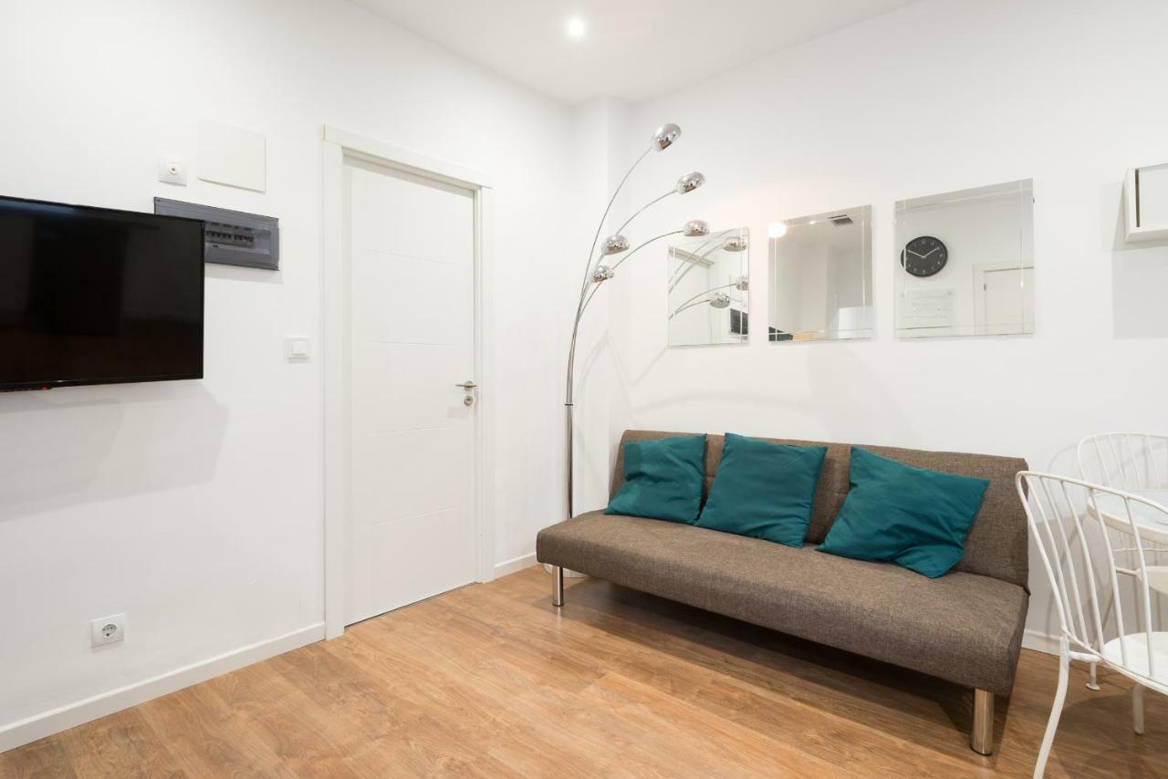 Апартаменты Apartamento Alameda De Colon Малага Экстерьер фото